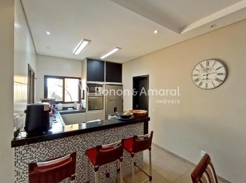 Imagem Casa de Campo à Venda - Condomínio Clube de Campo Valinhos/SP