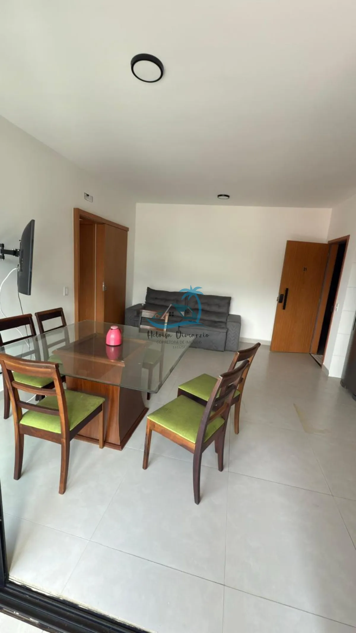 Imagem Lindíssimo apartamento mobiliado à venda a 300m da orla do Perequê-Açu em Ubatuba