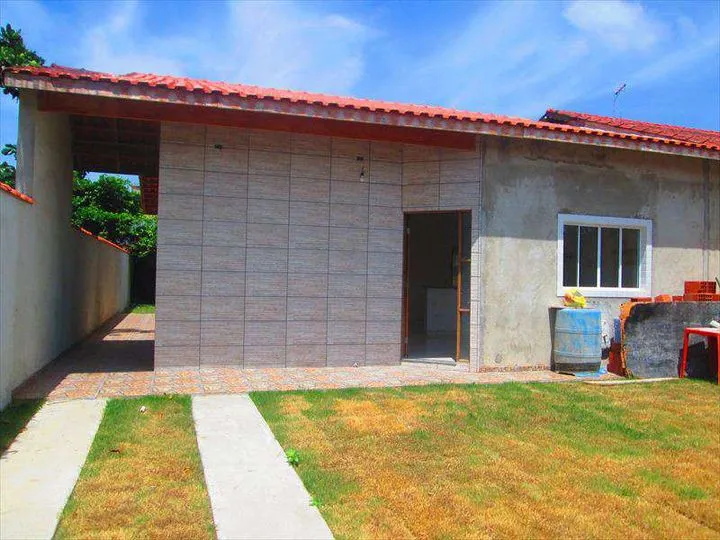 Imagem Casa com 3 Quartos à Venda, 110 m² em Bopiranga - Itanhaém