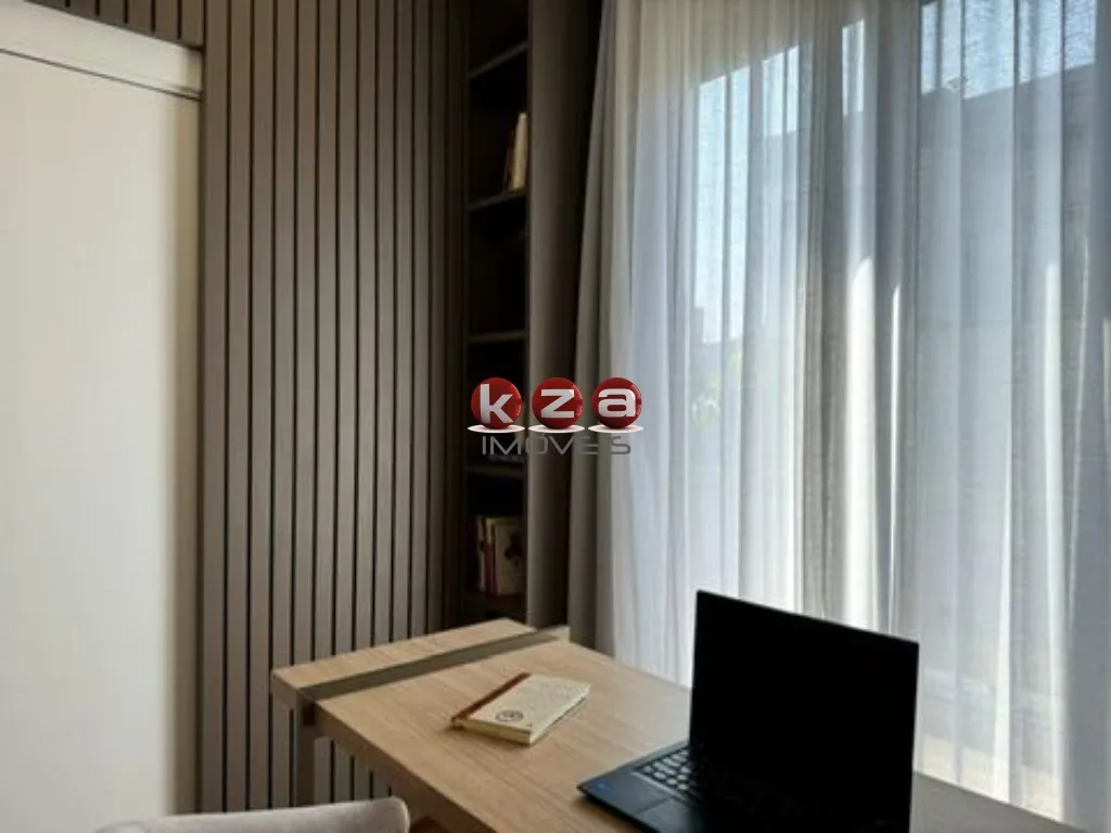 Imagem Casa em Condomínio de Luxo com 3 Suítes e 4 Vagas em Campinas-SP - Loteamento Residencial Arborais