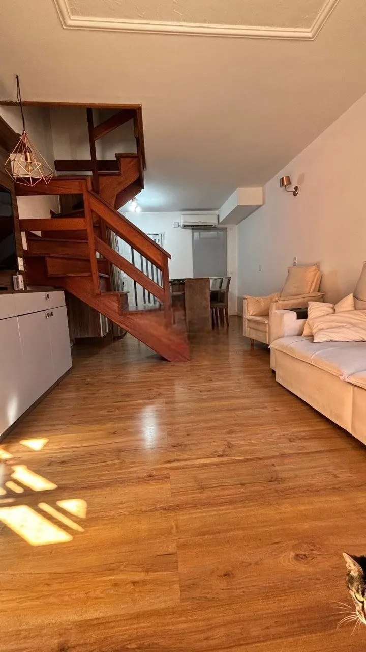 Imagem Casa em Condomínio com 3 quartos, 1 vaga e 100.08m² para vender só R$ 420.000