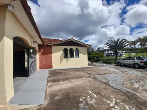 Imagem Sítio à venda em Barbacena, Santa Cecília, com 3 quartos, 2ha