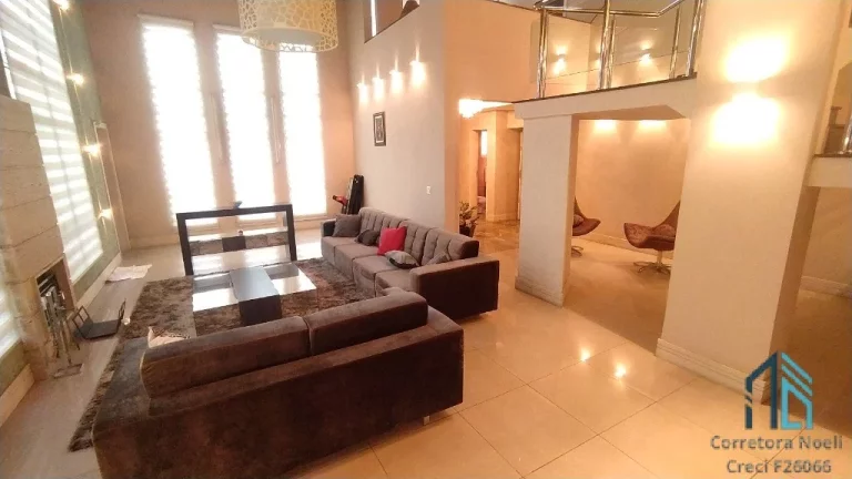 Imagem (Permuta ou financiamento) Casa Mobiliada, 03 quartos sendo duas suítes, 04 vagas no Cascatinha/Santa Felicidade em Curitiba PR