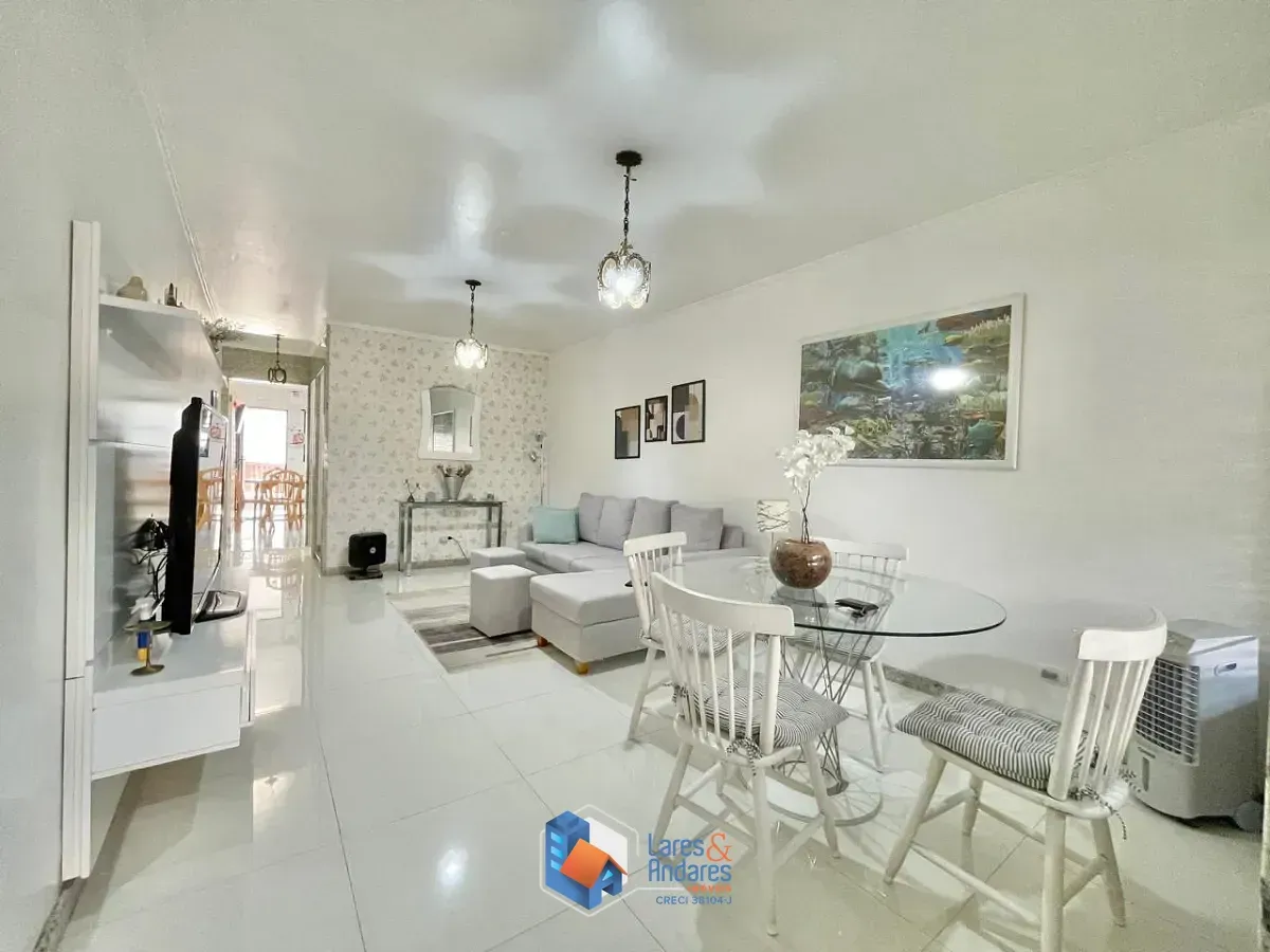 Imagem Sobrado para venda em Chácara Mafalda com 3 quartos, sendo 1 suíte, 141m²