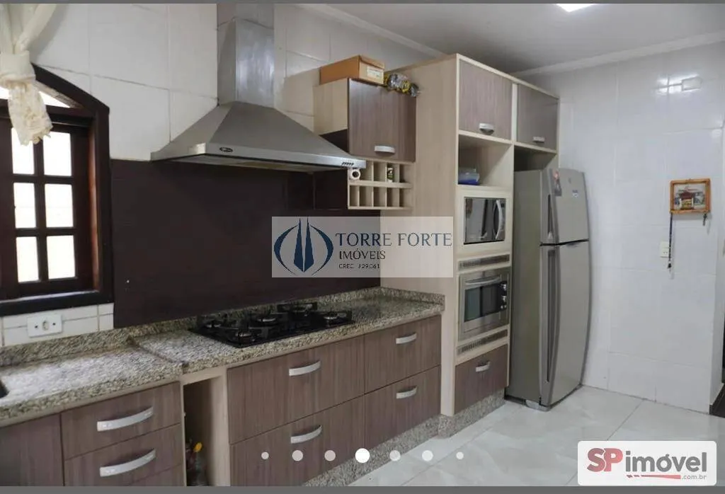 Imagem Sobrado com 3 dormitorios 1 suite 3 vagas,Churrasqueira no Parque do Carmo.