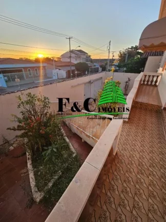 Imagem Casa para Venda em Campinas, Jardim Quarto Centenário, 2 dormitórios, 1 suíte, 2 banheiros, 2 vagas
