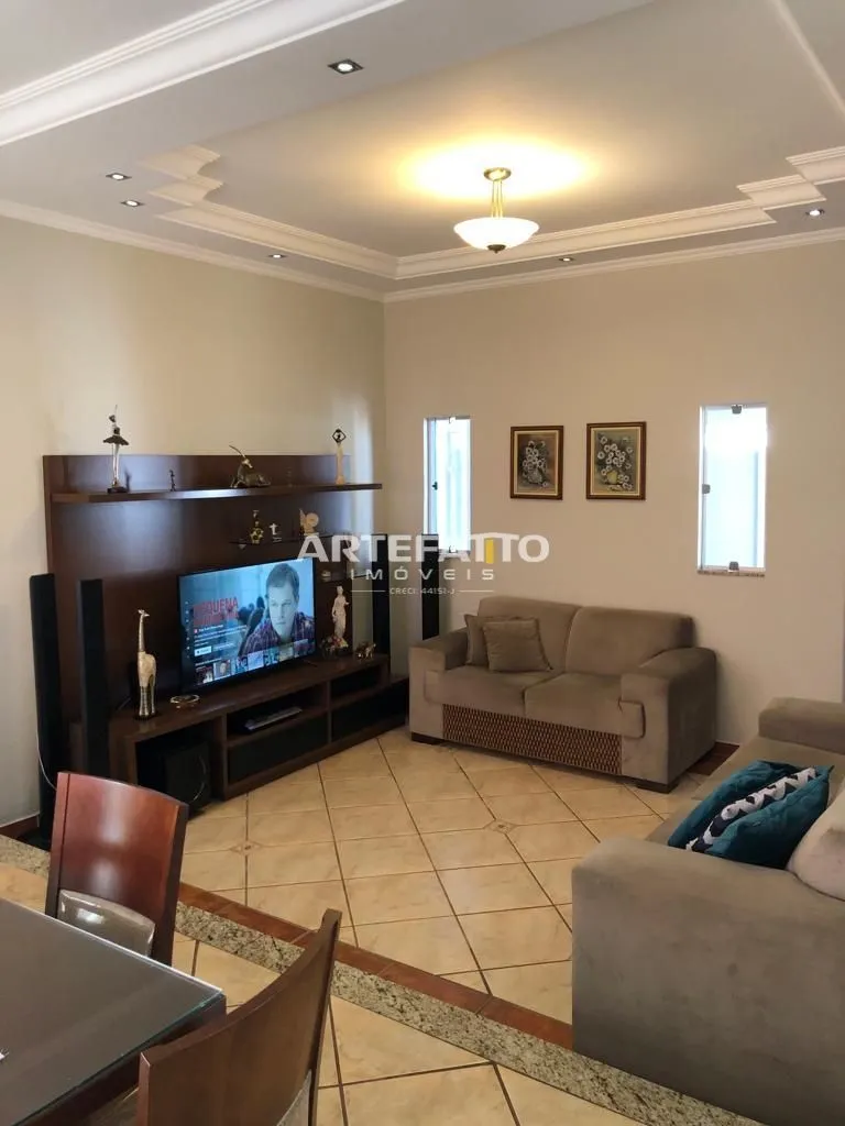 Imagem Casa à venda em Franca, Parque do Castelo, com 3 quartos, 178m2