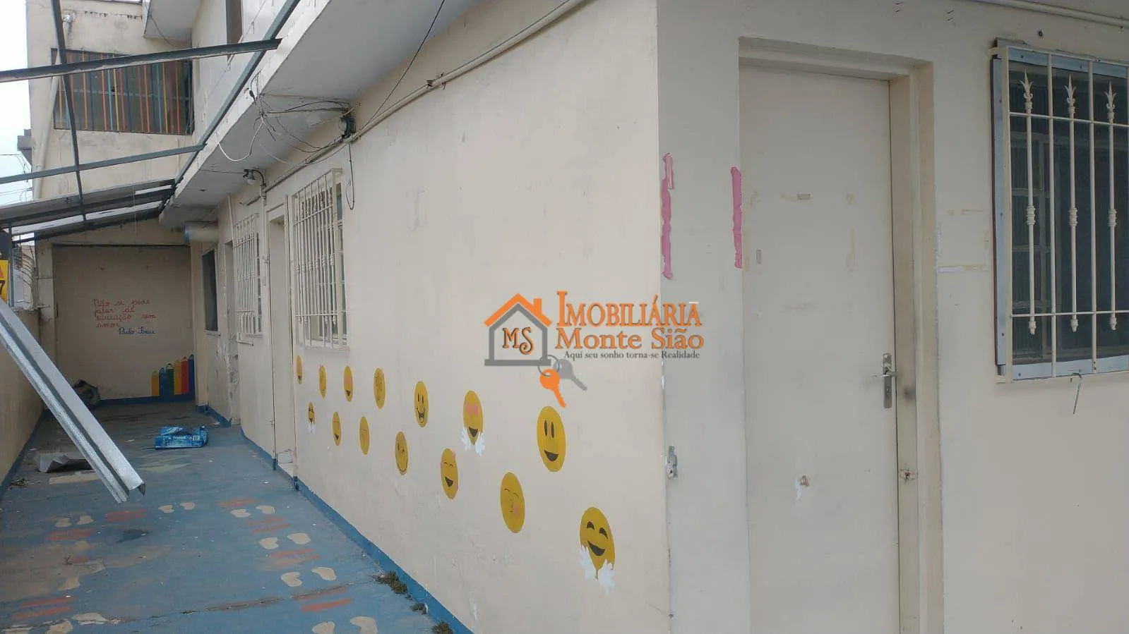 Imagem Terreno à venda, 400 m² por R$ 500.000,00 - Cidade Soberana - Guarulhos/SP
