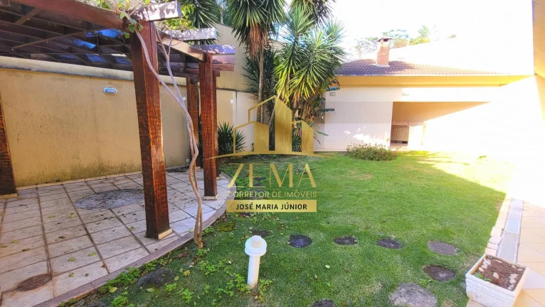 Imagem Sobrado Amplo, Alto padrão, 05qts (03 Sts), Piscina. 08 vagas, Vila Oliveir