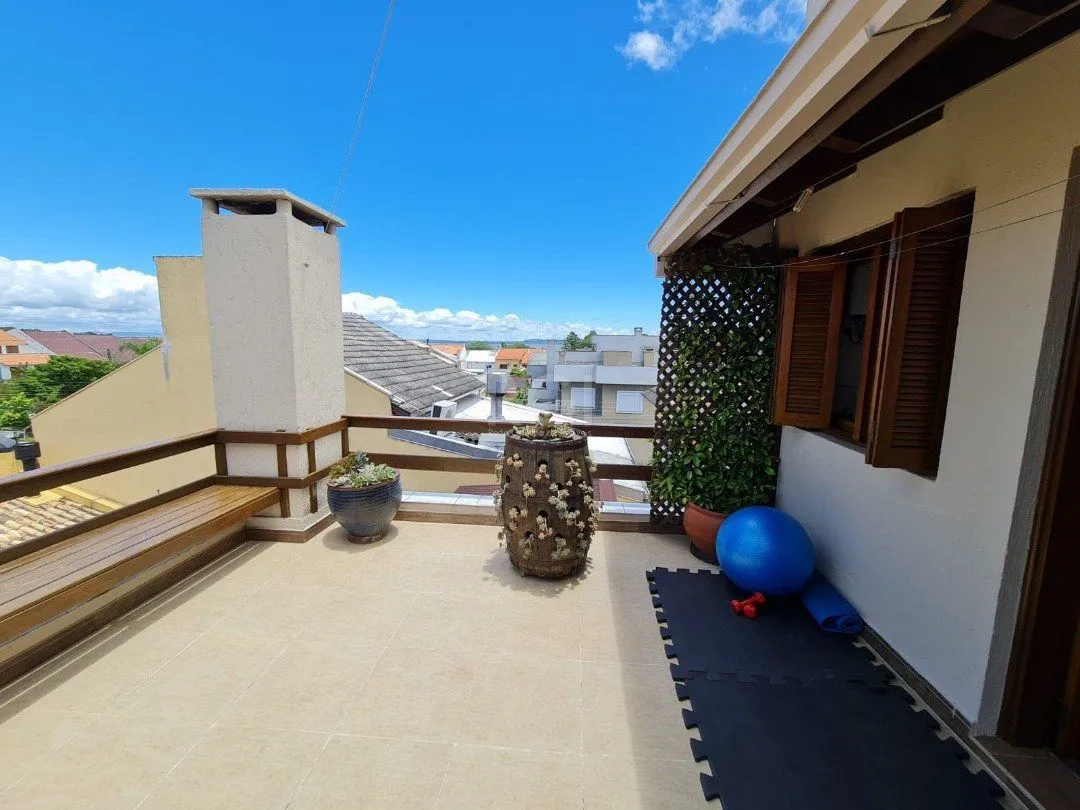 Imagem Casa para Venda - 182m², 3 dormitórios, sendo 3 suites, 2 vagas - Guarujá/ Portal do Guarujá