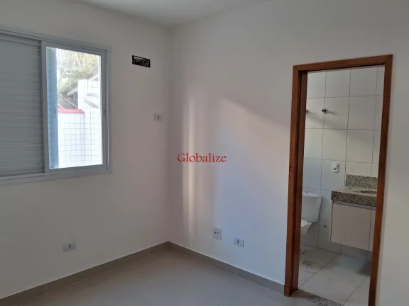 Imagem Maravilhosa casa térrea em Santos na Ponta da Praia com uma vaga de garagem, 3 suítes e churrasqueira a venda por R$ 990.000,00