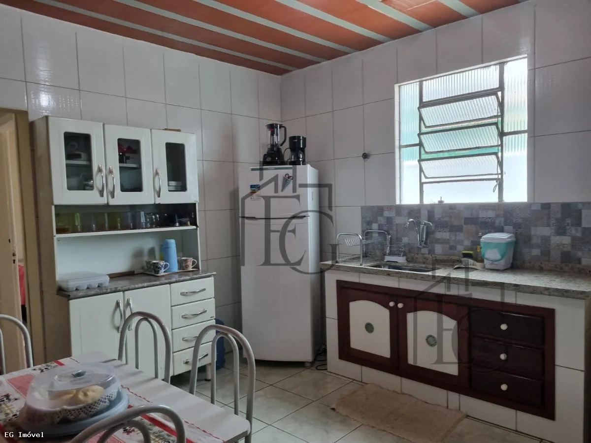 Imagem Casa para Venda em Saquarema, Boqueirão, 4 dormitórios, 2 suítes, 1 banheiro, 2 vagas
