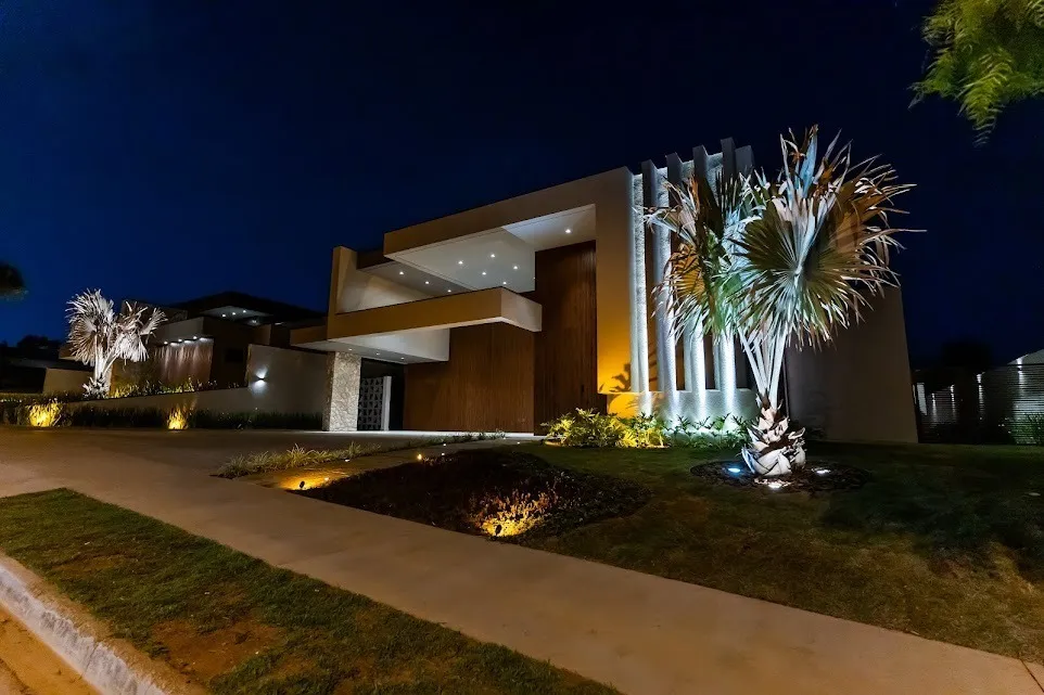 Imagem Linda Casa Térrea de Alto Padrão em Condomínio Completo com Lazer e Segurança