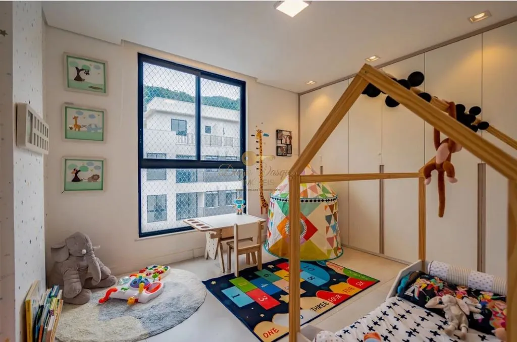 Imagem Cobertura Duplex para Venda em Petrópolis / RJ no bairro Corrêas