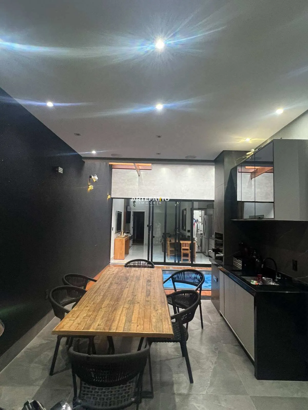 Imagem Casa a venda de porteira fechada no Jd Flórida