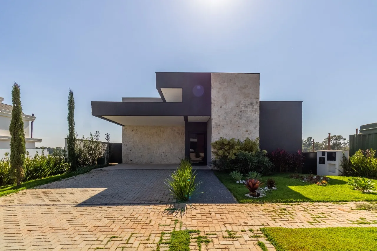 Imagem Imperdível oportunidade: Casa em condomínio de luxo em Alphaville Nova Esplanada, Votorantim-SP, com 3 quartos, 3 suítes e 3 salas!