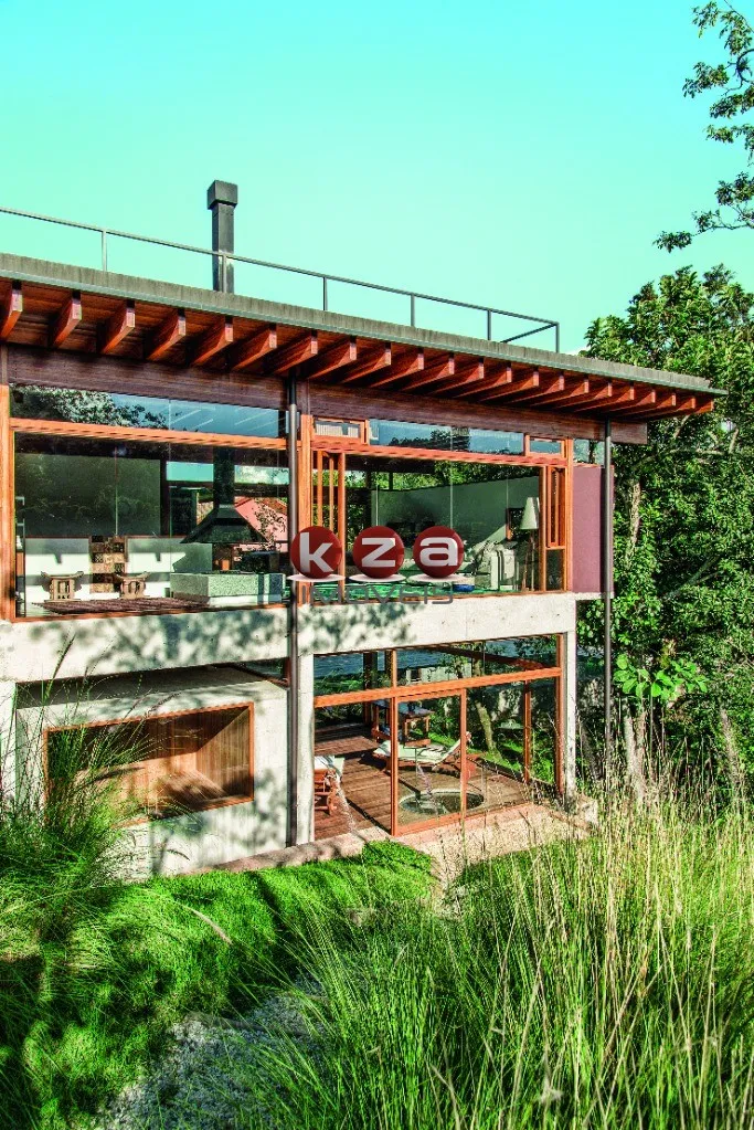 Imagem Linda casa de luxo à venda em Santo Antônio do Pinhal-SP, Condomínio Residencial Ecológico Parque da Mantiqueira: 6 quartos, 6 suítes, 3 salas, 8 banheiros, 10 vagas de garagem, 731m². Venha conferir!