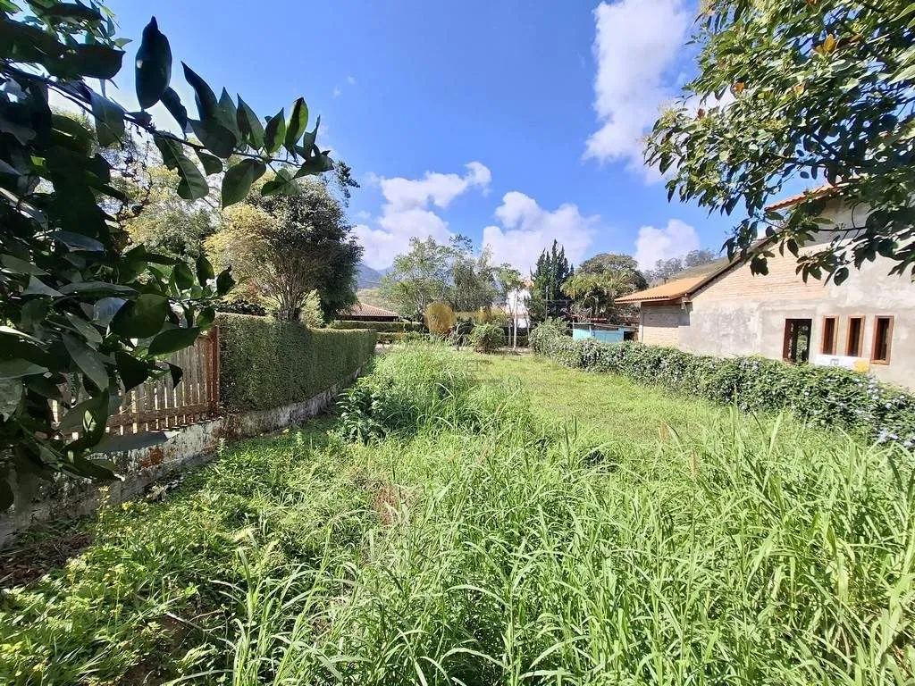 Imagem Terreno em Condomínio para Venda em Teresópolis / RJ no bairro Vargem Grande