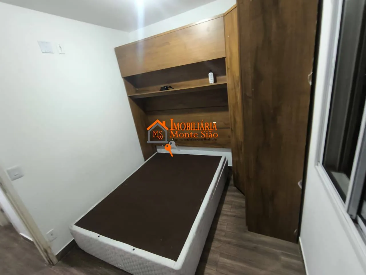 Imagem Sobrado com 2 dormitórios para alugar, 54 m² por R$ 2.614,00/mês - Água Chata - Guarulhos/SP