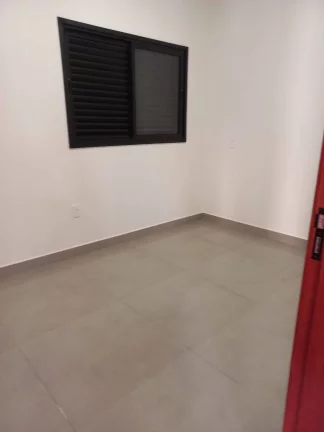 Imagem CASA TERREA - COM PISCINA - HORTO VILLAGIO