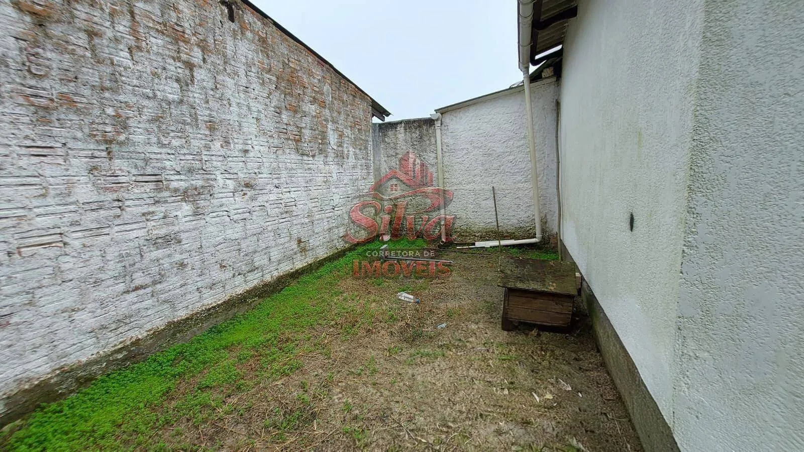 Imagem Casa com suíte à venda em Imbé com lareira e 103m²