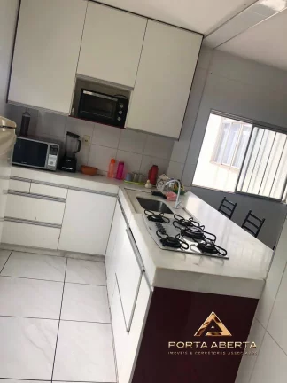 Imagem Casa de 3 Quartos, sendo 1 suite - Quitandinha - COD 13755