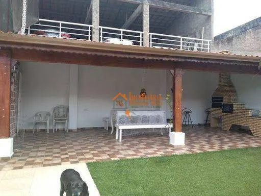Imagem Sobrado com 4 dormitórios à venda, 400 m² por R$ 1.100.000,00 - Jordanópolis - Arujá/SP