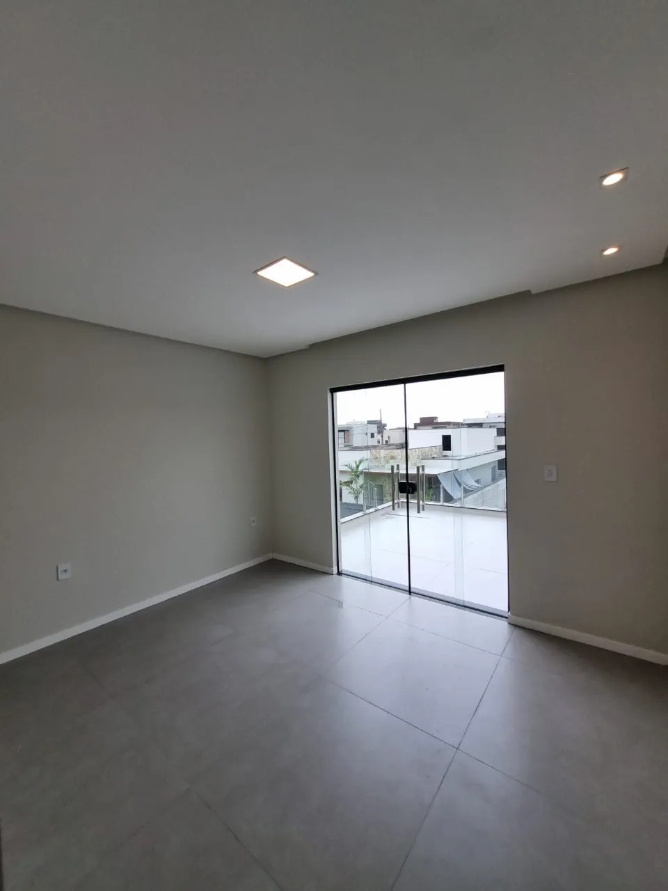 Imagem Casa de Condomínio com 3 Quartos à Venda, 192 m² em Jardim Limoeiro - Camaçari