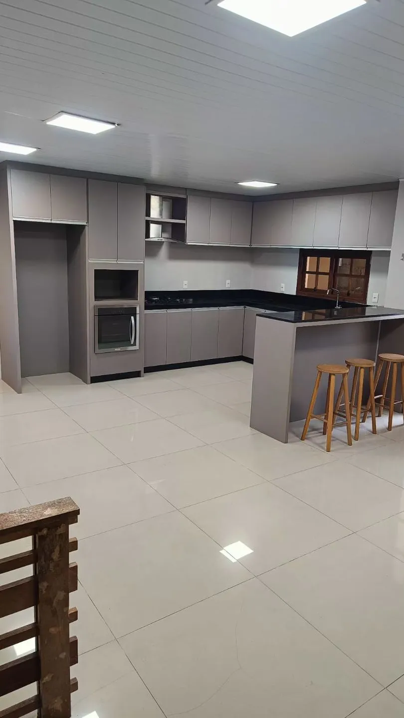 Imagem Casa à venda em Caxias do Sul, Santo Antônio, com 3 quartos, 130m2