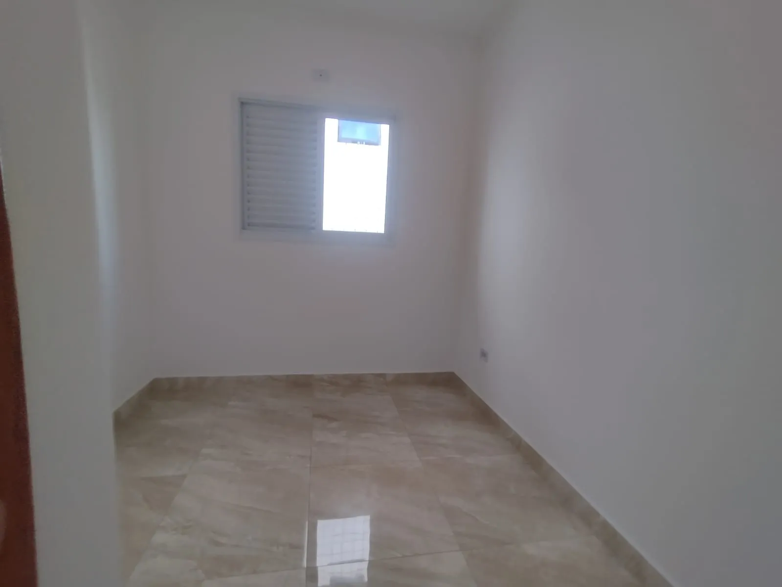 Imagem Fantástica casa em condomínio na Guilhermina - Praia Grande