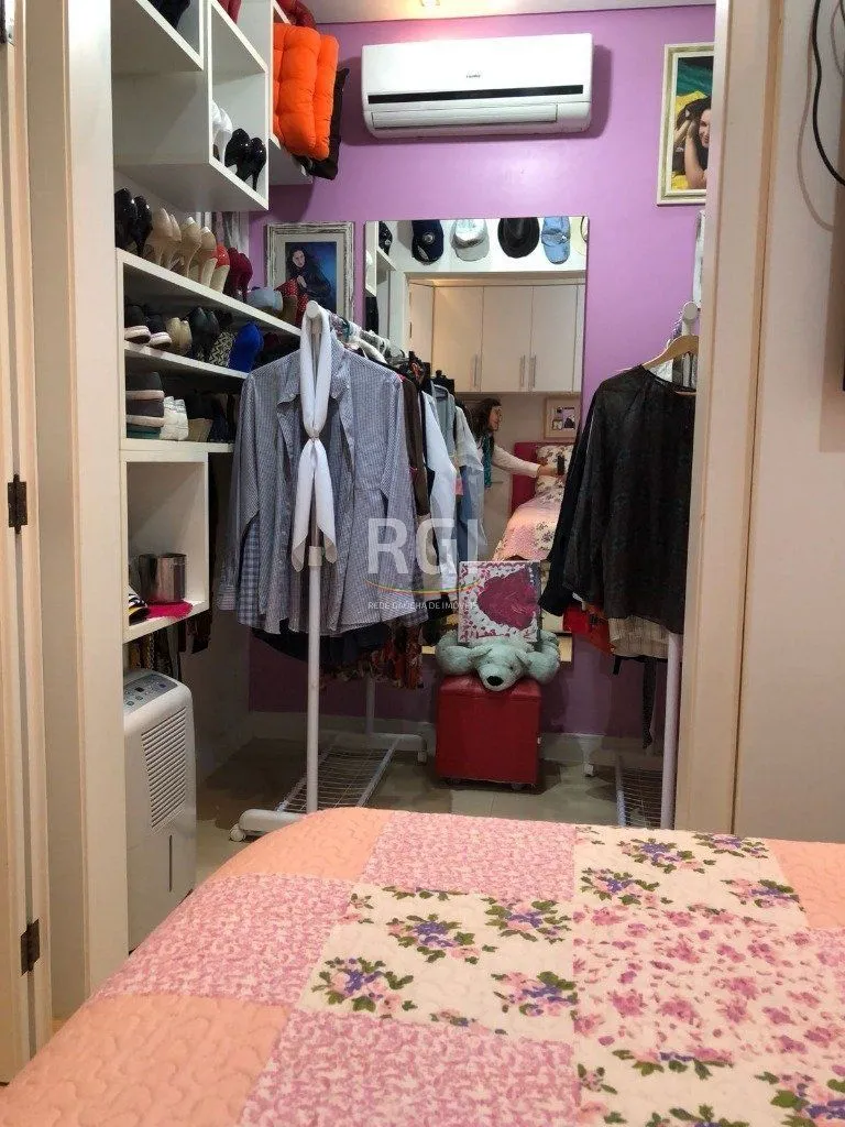 Imagem Apartamento para Venda - 80m², 2 dormitórios, 1 vaga - Menino Deus