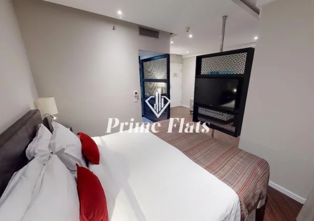 Imagem Flat disponível para venda no Estanplaza Funchal Faria Lima, com 28m², 1 dormitório e 1 vaga de garagem