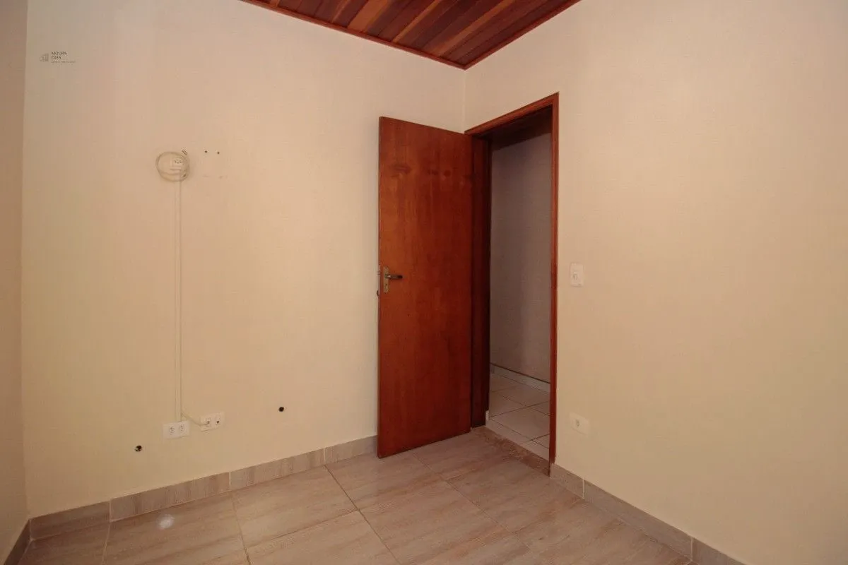 Imagem Casa com 2 dormitórios ( quartos) Butantã ( Rio Pequeno), Cozinha e Área de Serviço espaçosas, 1 vaga de garagem