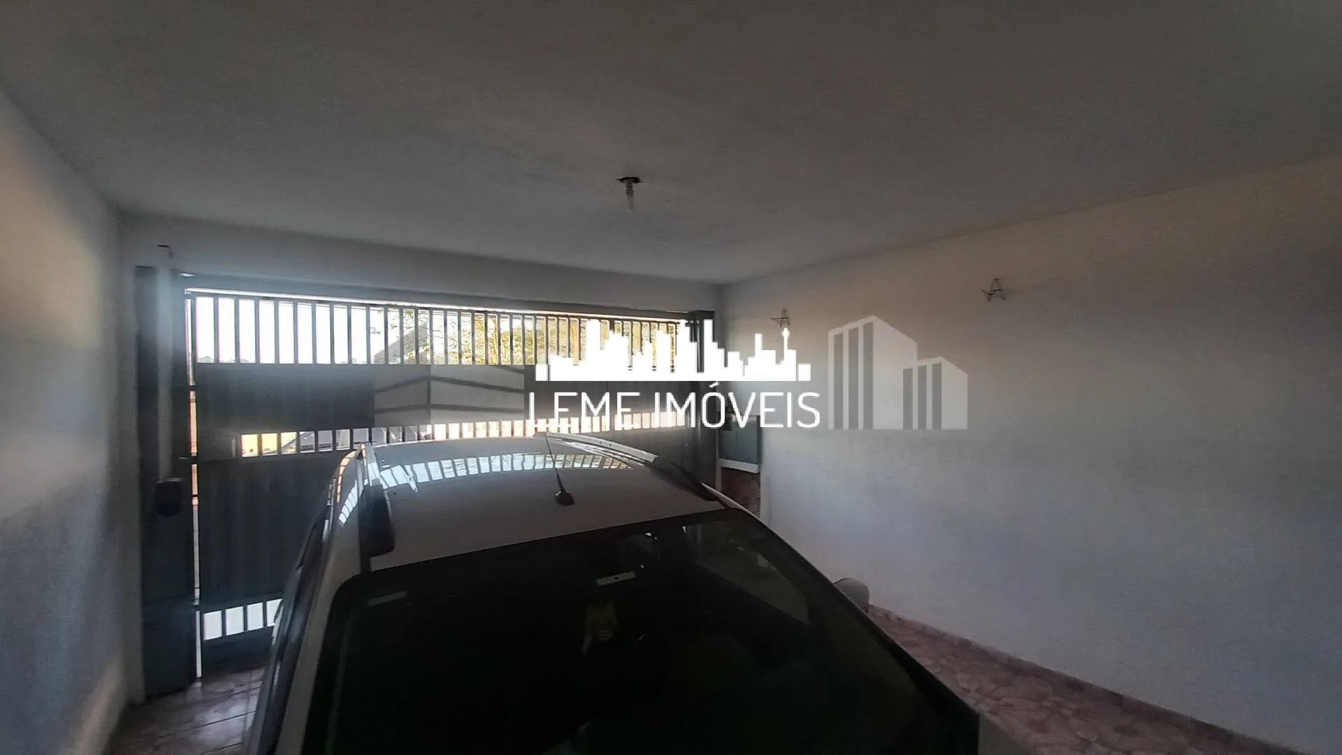 Imagem SOBRADO AMPLO COM DOCUMENTAÇÃO 100%!!! FINANCIE E UTILIZE O FGTS!!!