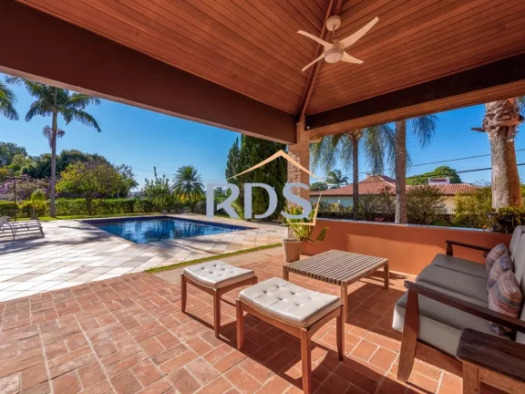Imagem Lindíssima casa em Atibaia ,porteira fechada ! 350m² 05 suítes