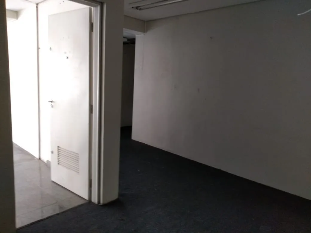 Imagem Comercial à venda 300M², Centro, Pindamonhangaba - SP