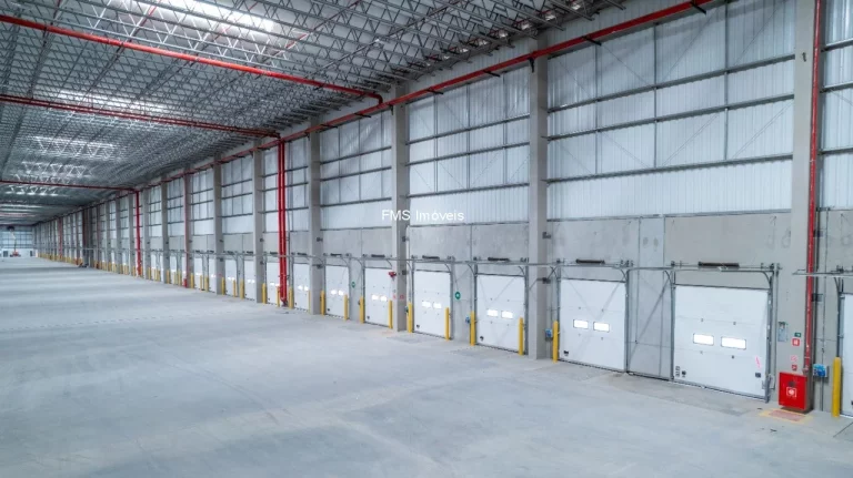 Imagem Galpão com 39.683m2 em Franco da Rocha/SP.