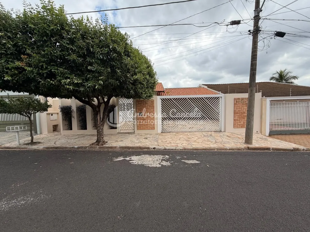 Foto do imóvel Casa com 4 suítes para alugar, 340 m² por R$ 7.500/mês - Jardim Aclimação em Jardim Aclimação, São José do Rio Preto - SP