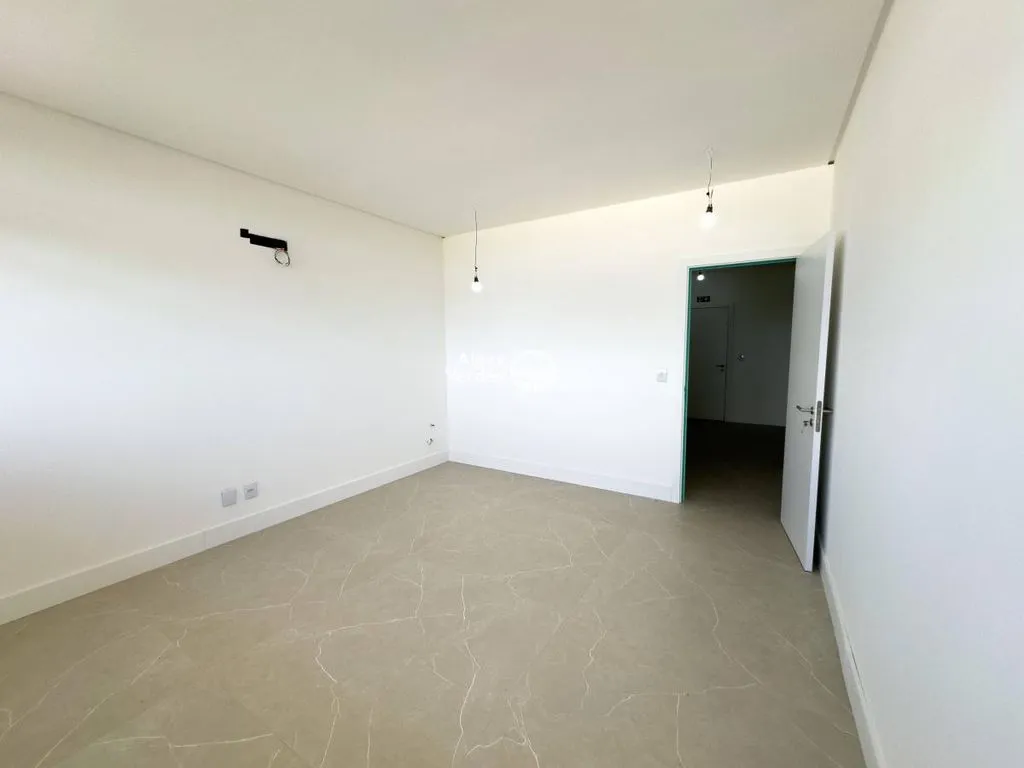 Imagem Vende-se sala comercial em hospital de Xangri-lá-41.22m2 - Valor R$450.000,00