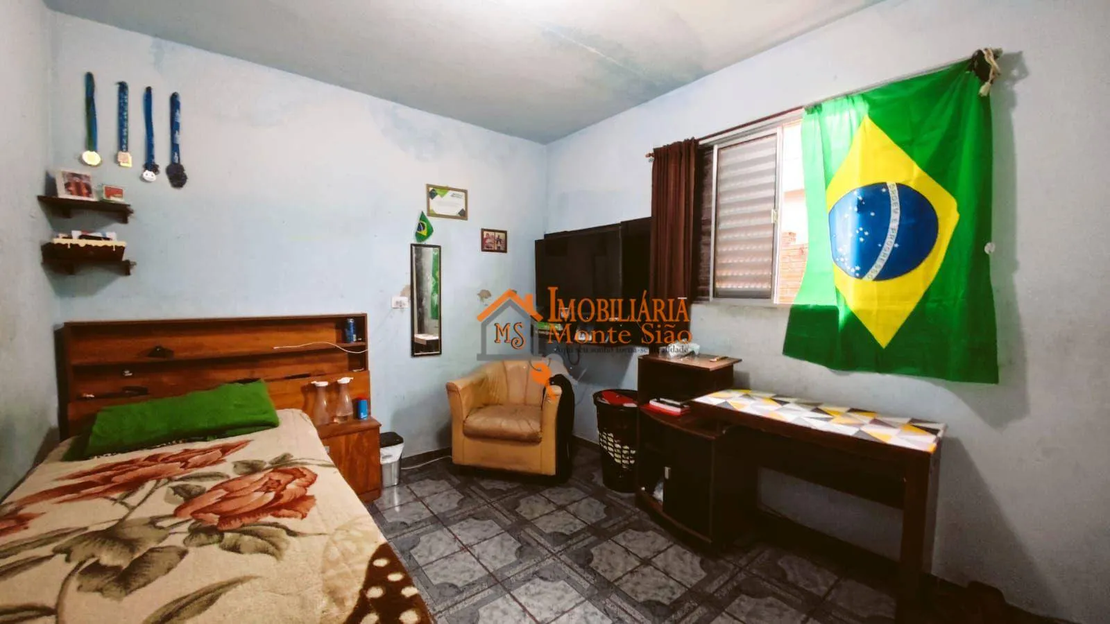 Imagem Sobrado com 4 dormitórios à venda, 100 m² por R$ 297.000,00 - Parque Residencial Bambi - Guarulhos/SP