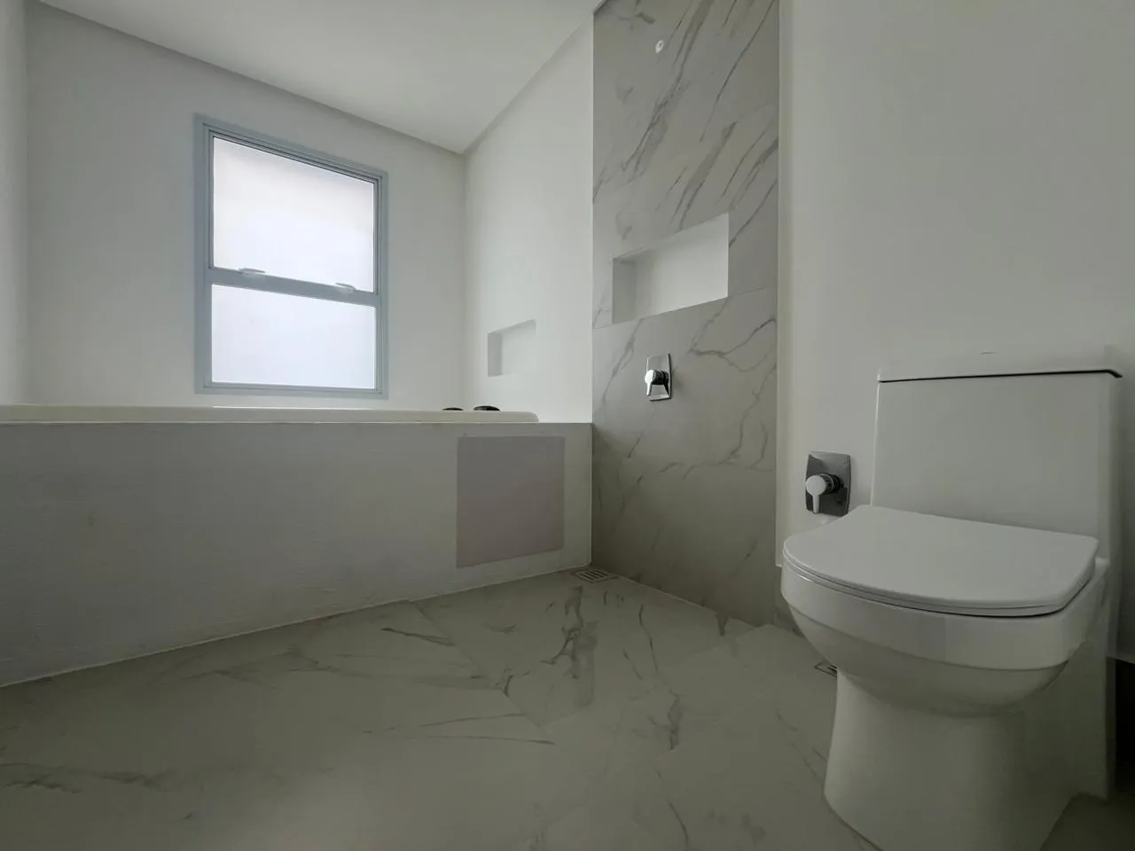 Imagem Apartamento com vista para o mar à venda com 161m2 por R$ 2.400.000,00