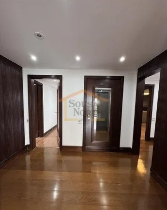 Imagem Apto alto padrão, 350m², 4 dormitórios, sendo 4 suites master com closet e hidromassagem, salas a...