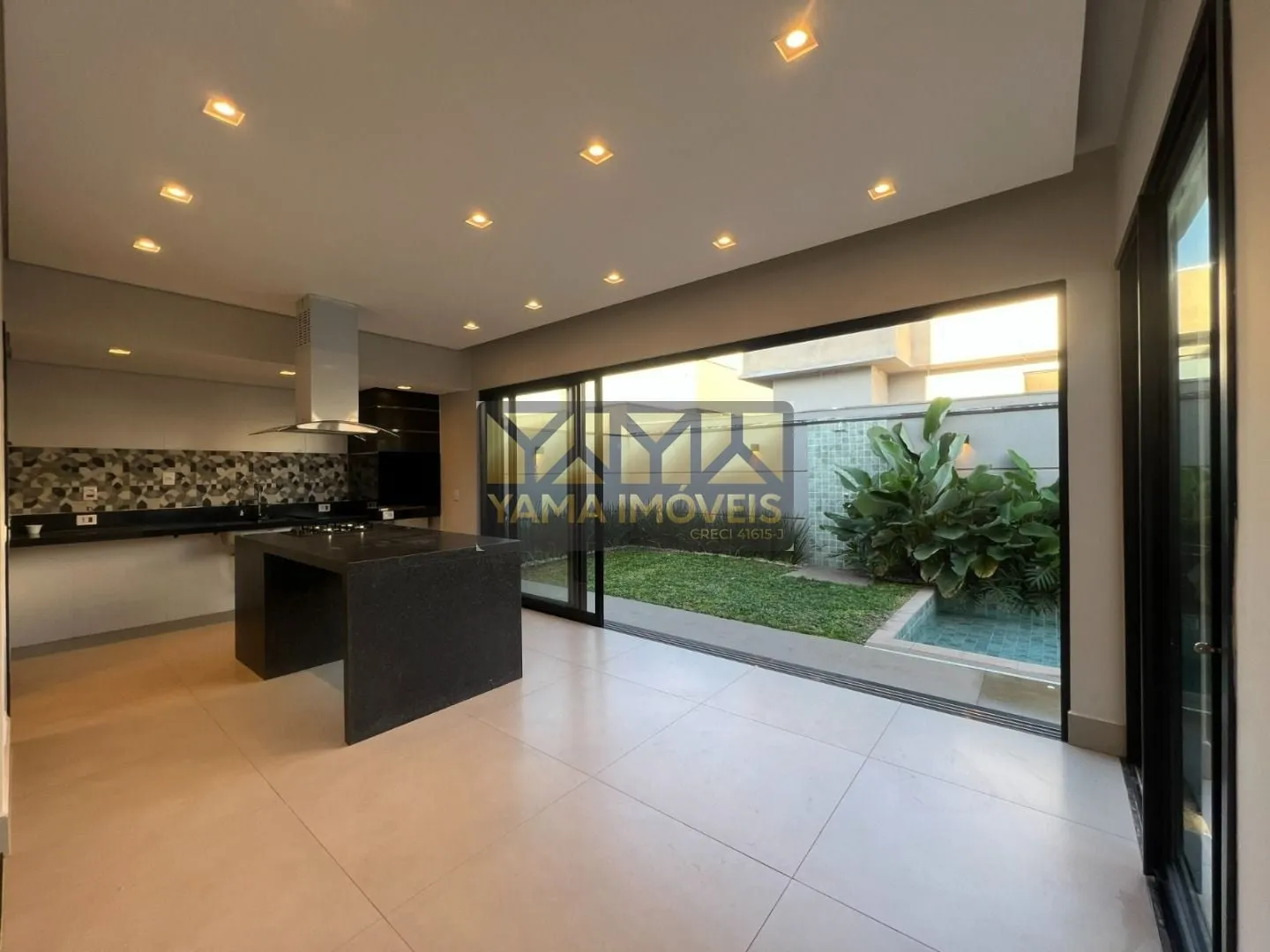 Imagem Residencial Alto do Castelo - Casa a venda 3 Suítes Alto do Castelo