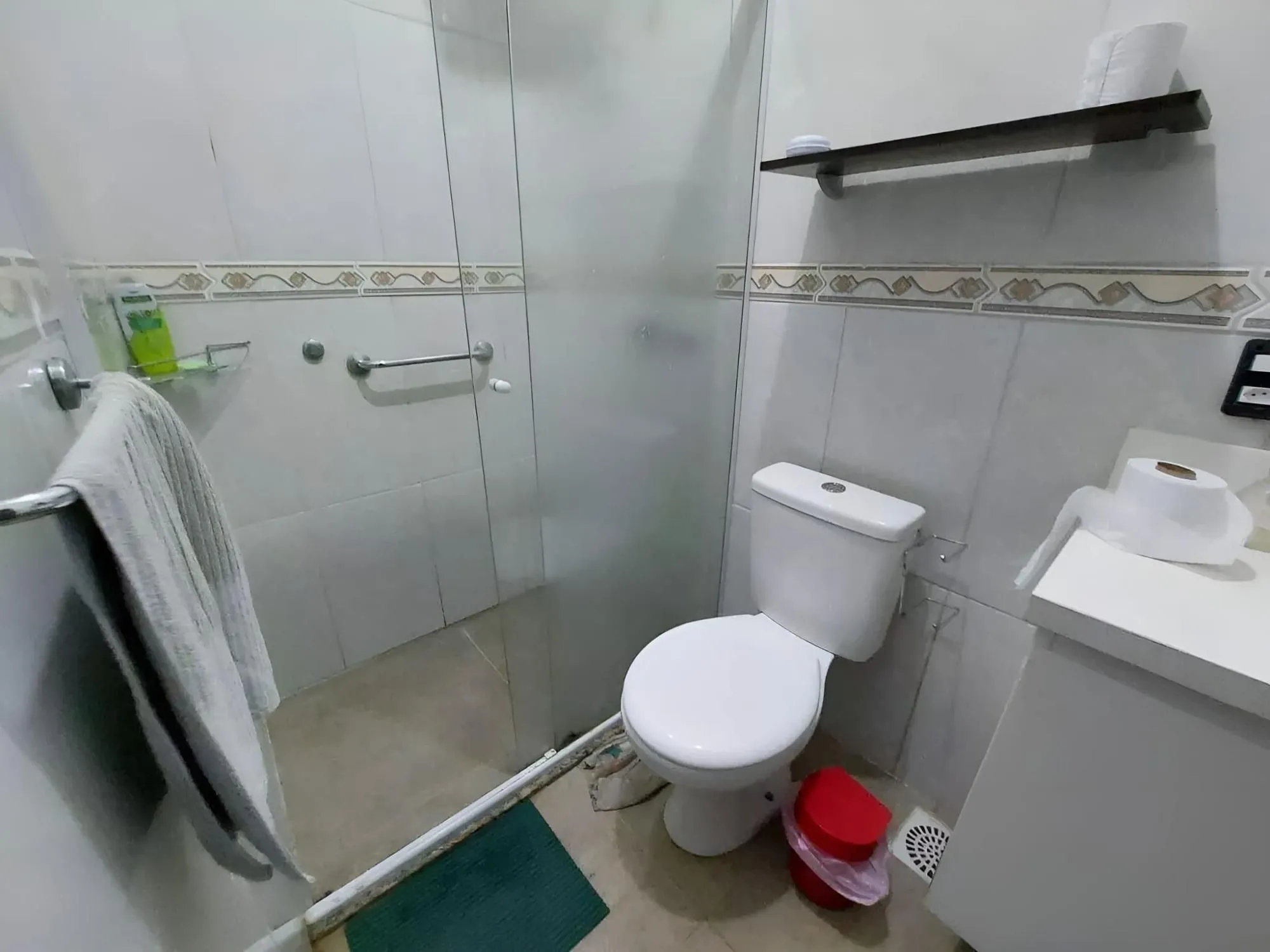 Imagem Casa de 3 dormitórios no Bairro Hípica Porto Alegre - RS