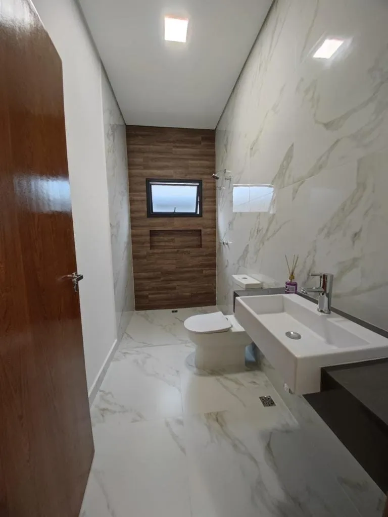 Imagem Casa à venda 3 Quartos, 1 Suite, 2 Vagas, 250M², Guedes, Tremembé - SP | Morada do Visconde