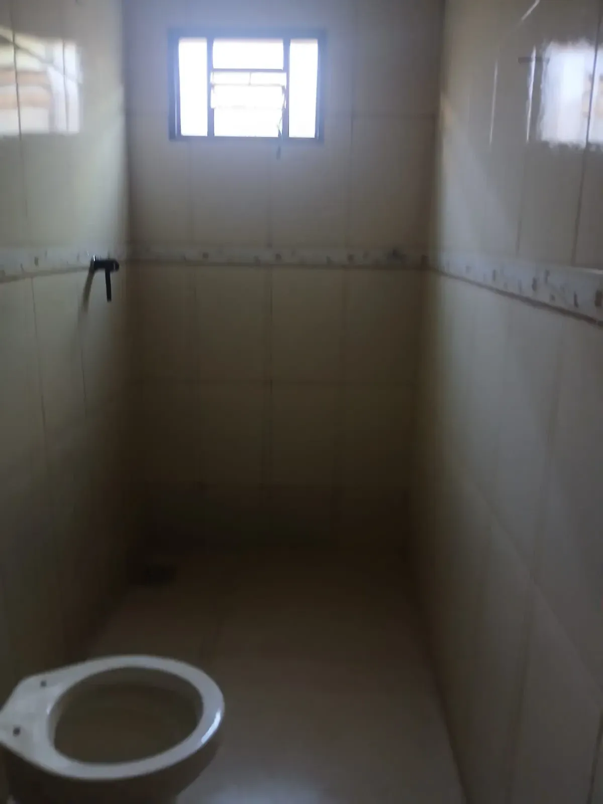 Imagem Casa com 3 Quartos à Venda, 200 m² em Jardim São José - Goiânia