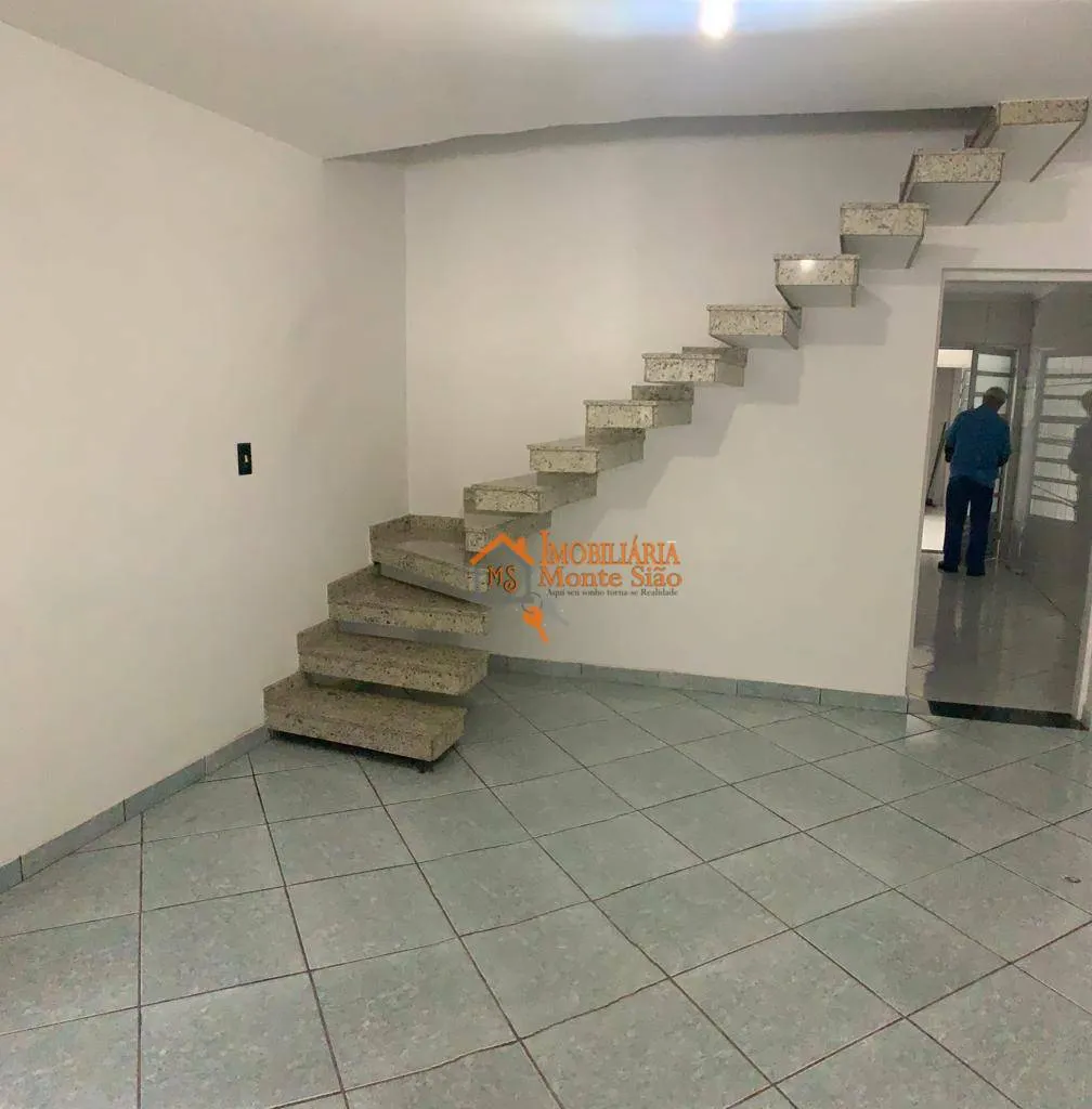 Imagem Sobrado com 3 dormitórios à venda, 125 m² por R$ 639.000,00 - Jardim Bom Clima - Guarulhos/SP
