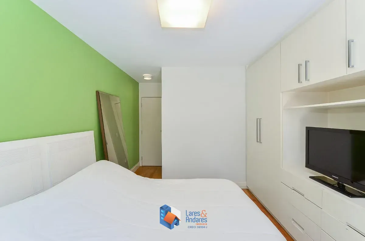 Imagem Sobrado para venda em Jardim das Vertentes com 3 quartos, sendo 1 suíte, 160m²