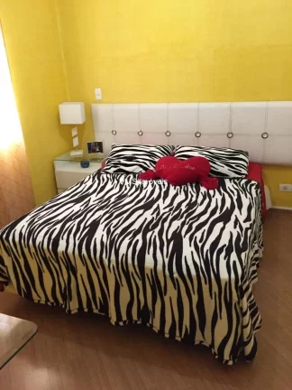 Imagem Apartamento à venda na Vila Andrade, São Paulo-SP: 3 quartos, 1 suíte, 3 salas, 3 banheiros, 2 vagas e 200m² de área.