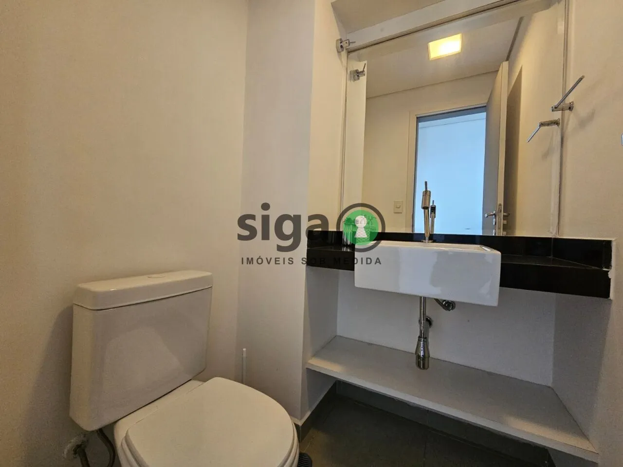 Imagem Apartamento mobiliado para alugar no Condomínio Limited Funchal